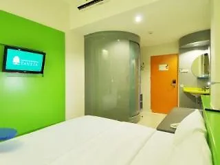 Pop! Hotel Kuta Beach  Кута