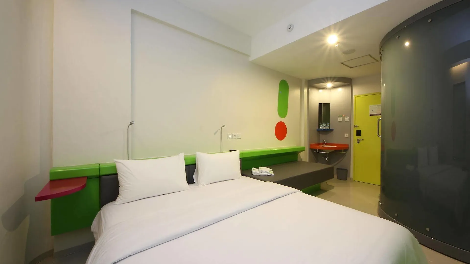 **  Pop! Hotel Kuta Beach Индонезия